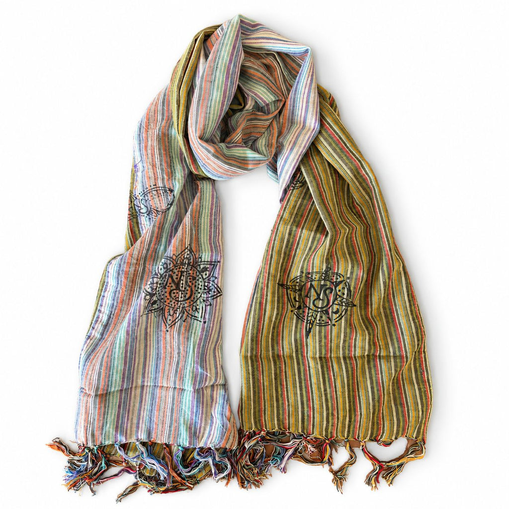 * Nomad Sari – Écharpe de bénédiction de voyage – 170 × 50 cm – Rencontre du ciel et de la terre
