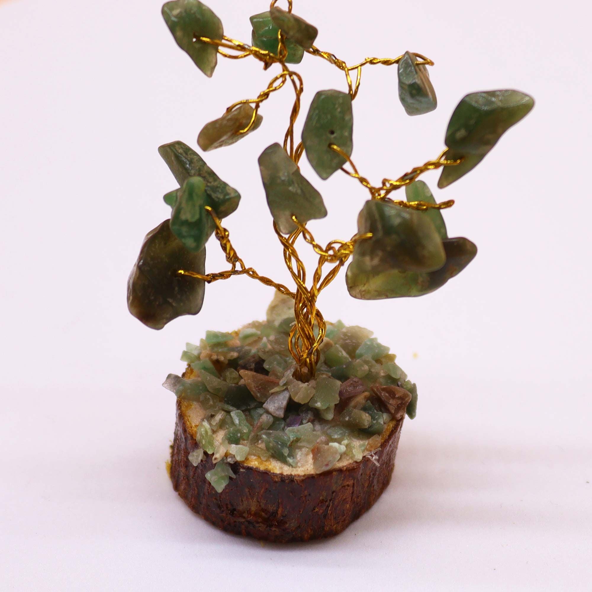 Mini Arbres en Pierres Précieuses sur Socle en Bois – Aventurine Verte (15 pierres)