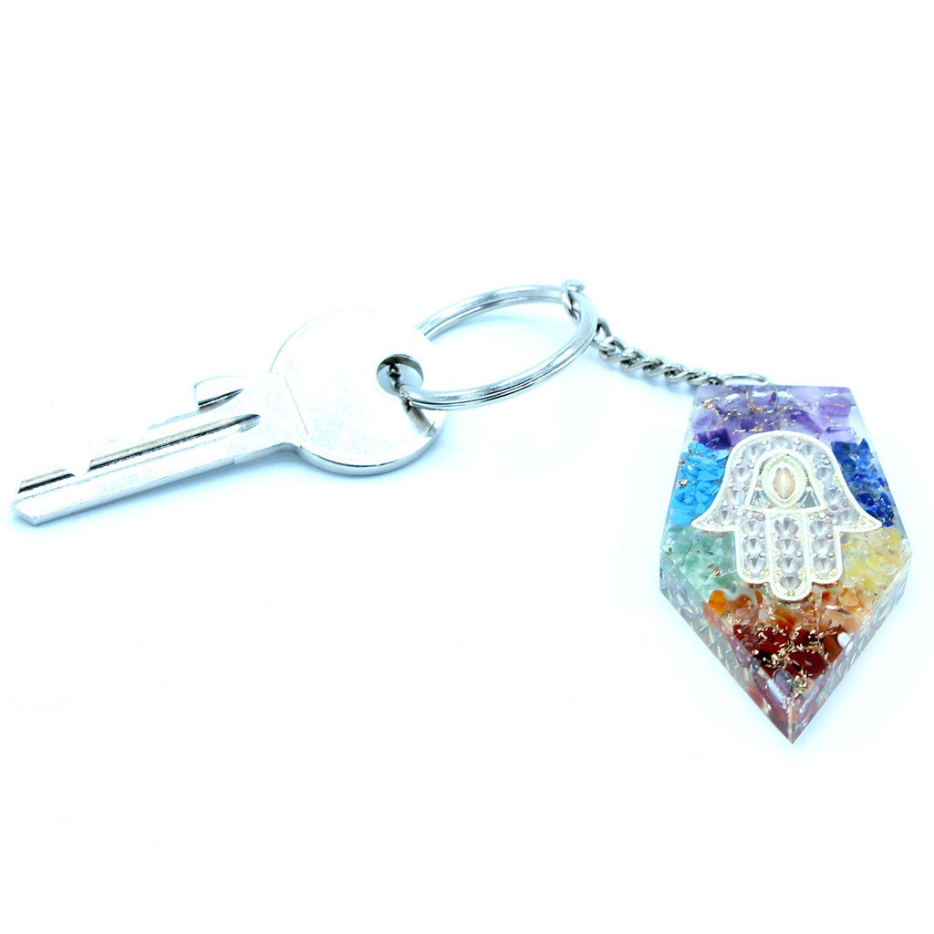 * Porte-clés en orgonite – Main de Fatma et pierres des chakras