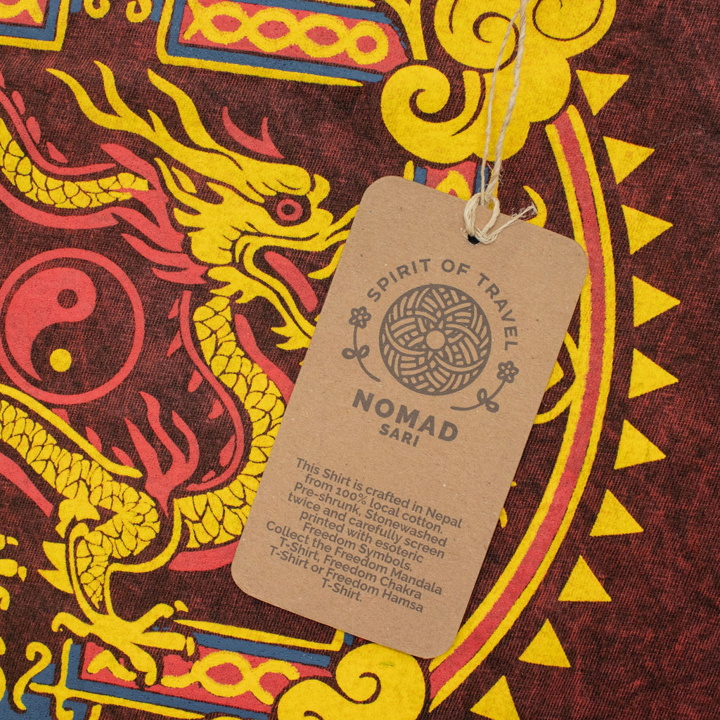 * T-Shirt en Coton Délavé Nomad Sari – Mandala Dragon – Bordeaux – XL