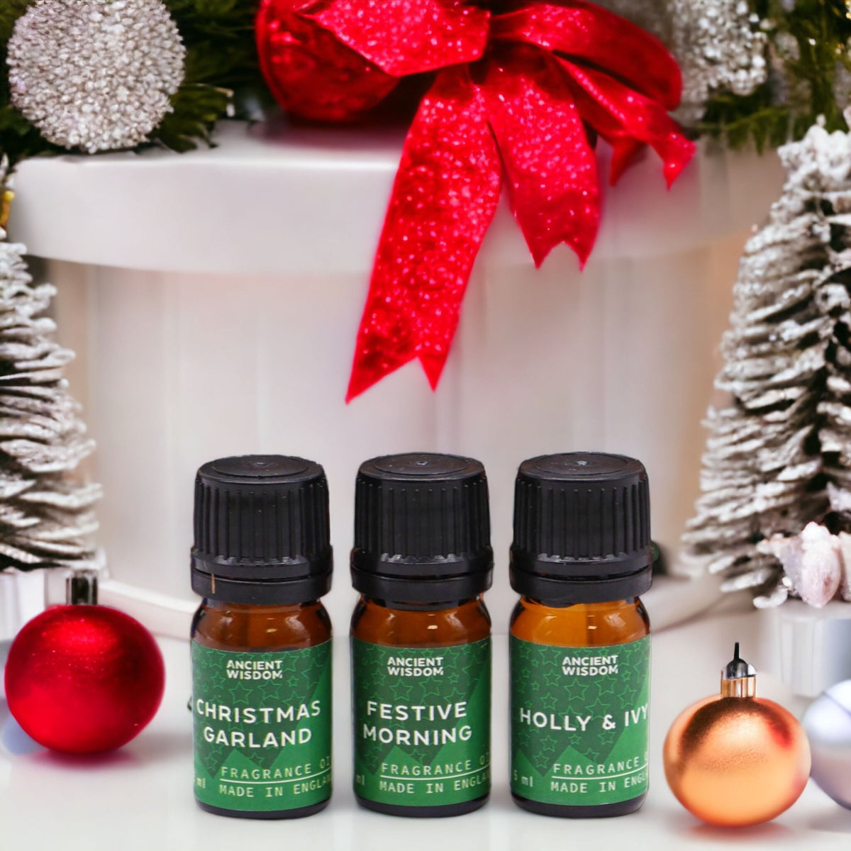 * Coffret d’huiles parfumées Senteurs sacrées de Noël – 12 × 5 ml