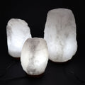 * Lampe en sel blanc de l’Himalaya avec socle, environ 2 à 3 kg
