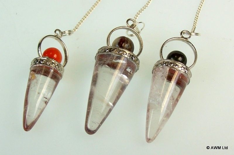* Pendule conique en cristal de roche avec anneau argenté