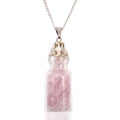 Collier fiole de pierres en quartz rose