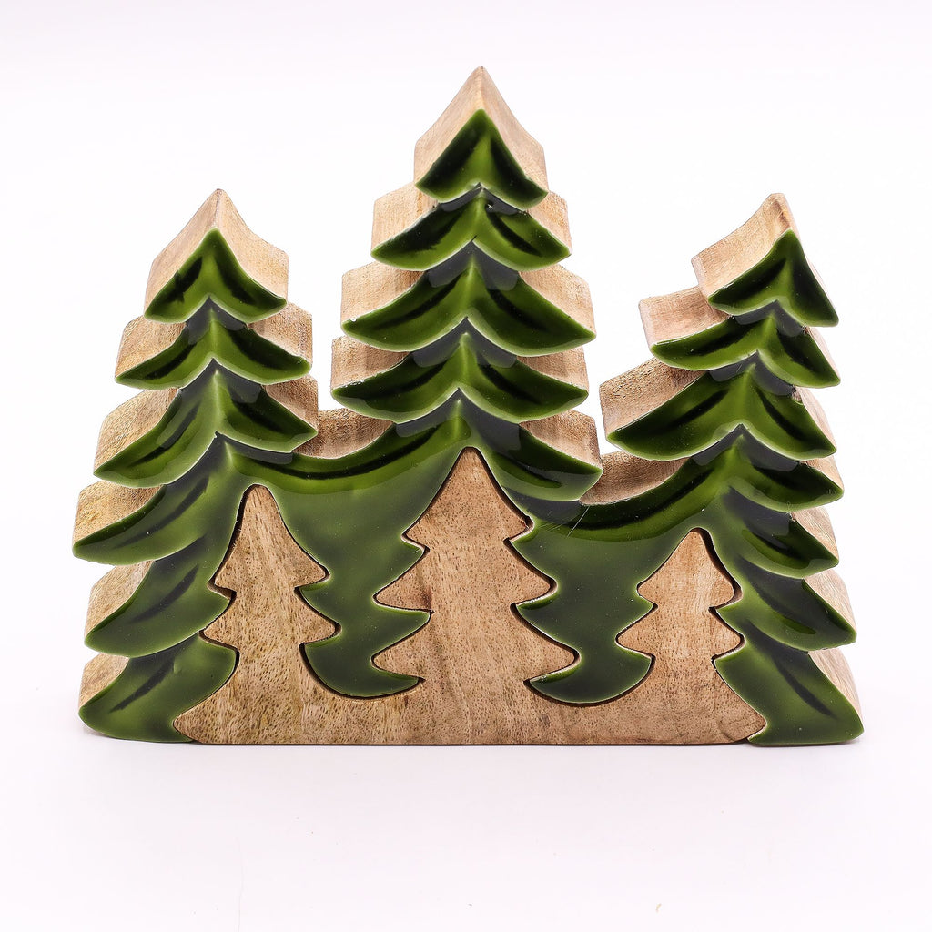 * Perdu dans la forêt – Décoration en bois 3D à trois sapins – 20 × 23 cm