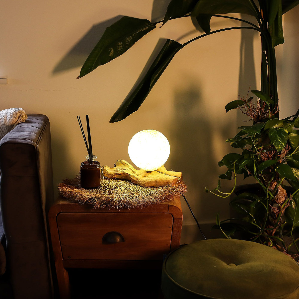 * Lampe DriftGlow Cotton Wrap – Abat-jour crème et pied en bois flotté