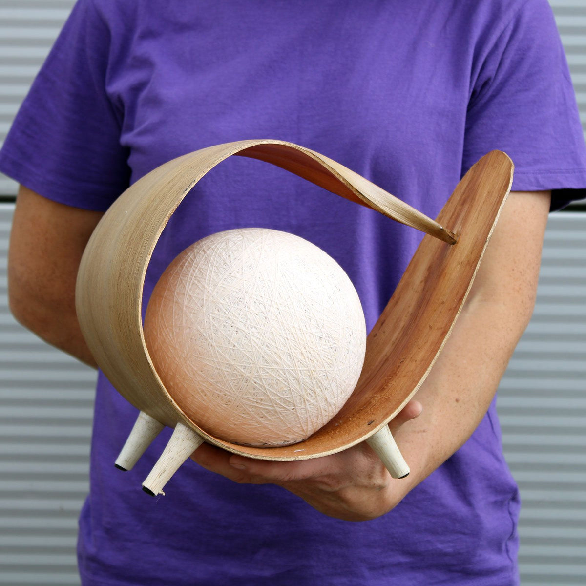 * Lampe naturelle en feuille de cocotier, forme enveloppante naturelle