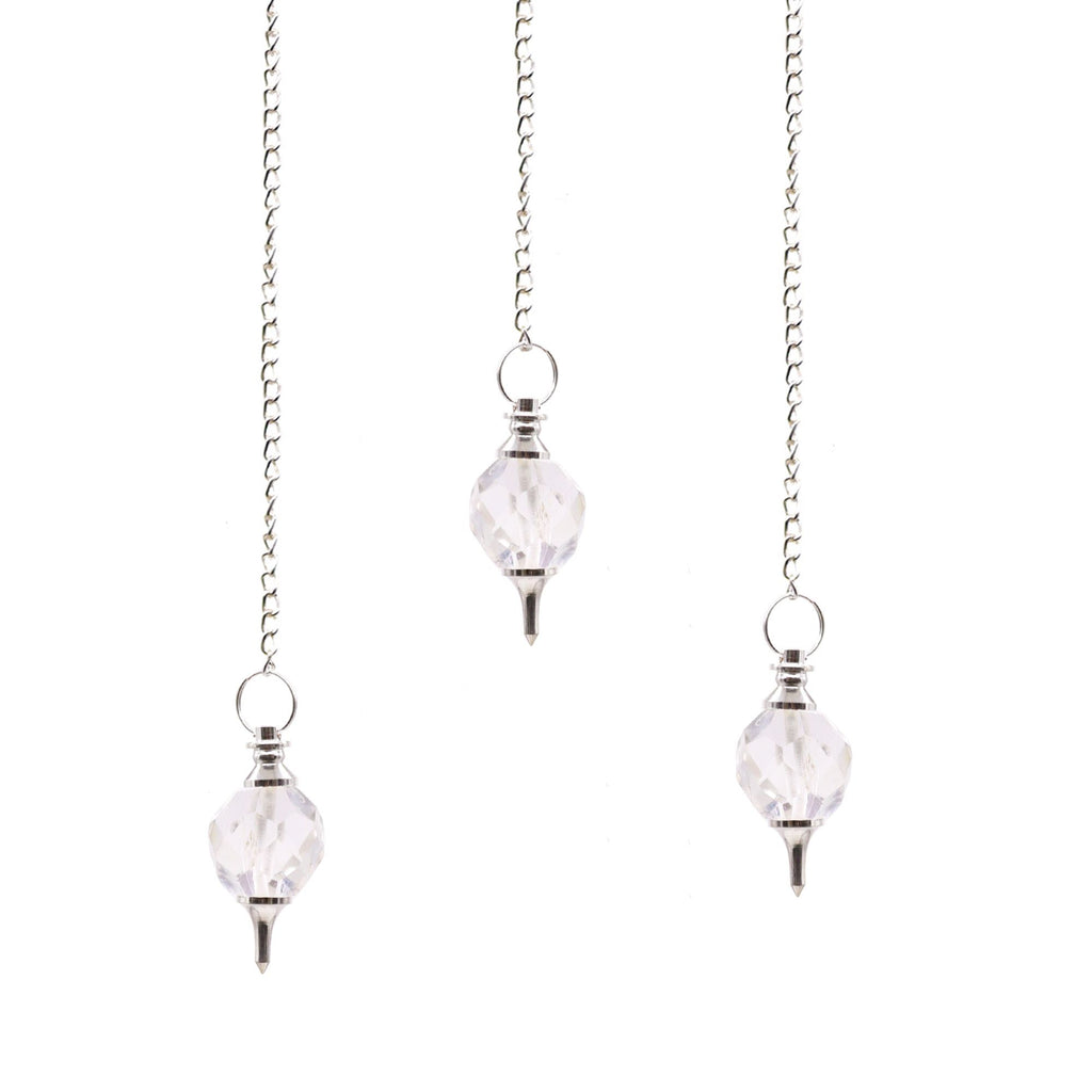 Pendule à facettes en cristal de roche