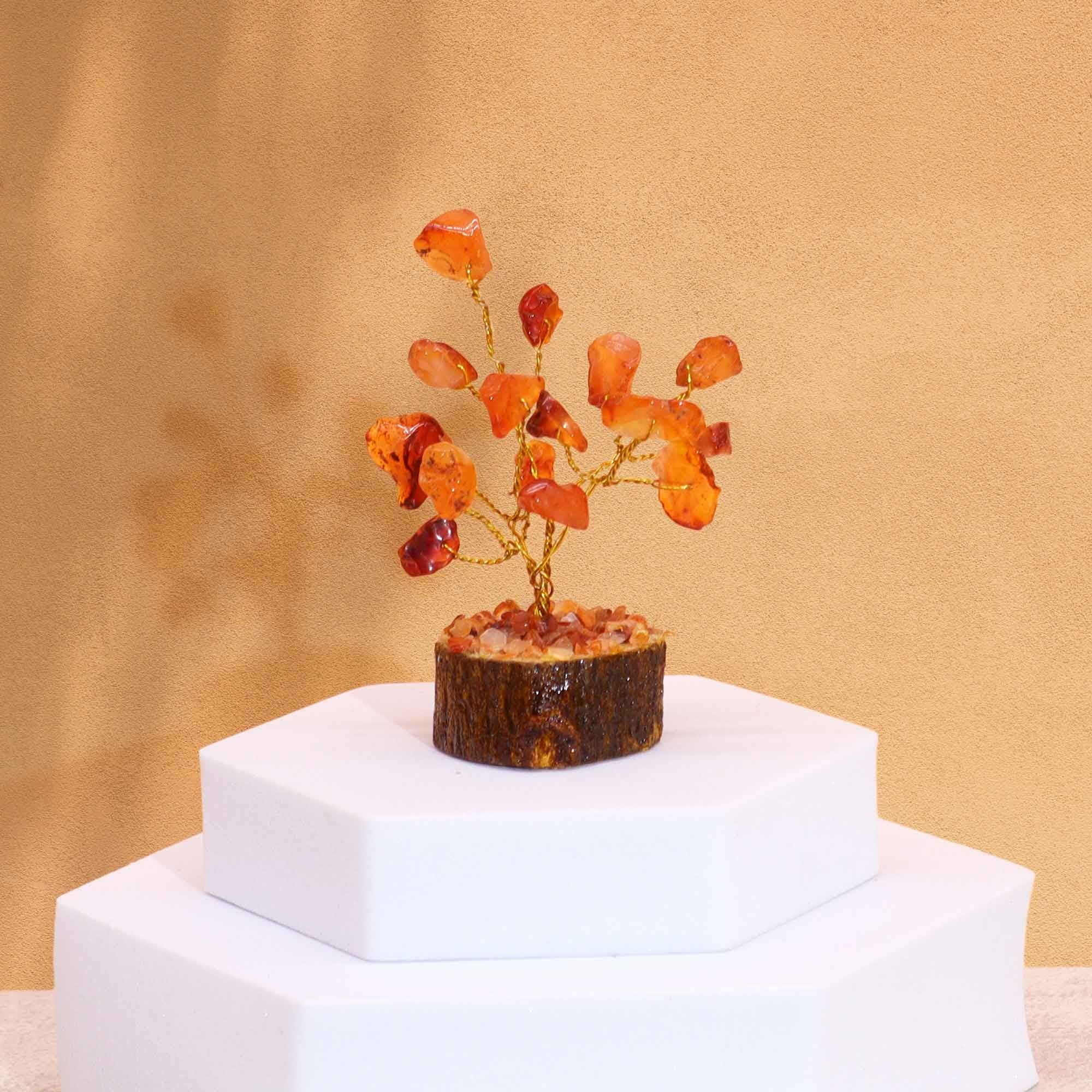 Mini Arbres en Pierres Précieuses sur Socle en Bois – Cornaline (15 pierres)