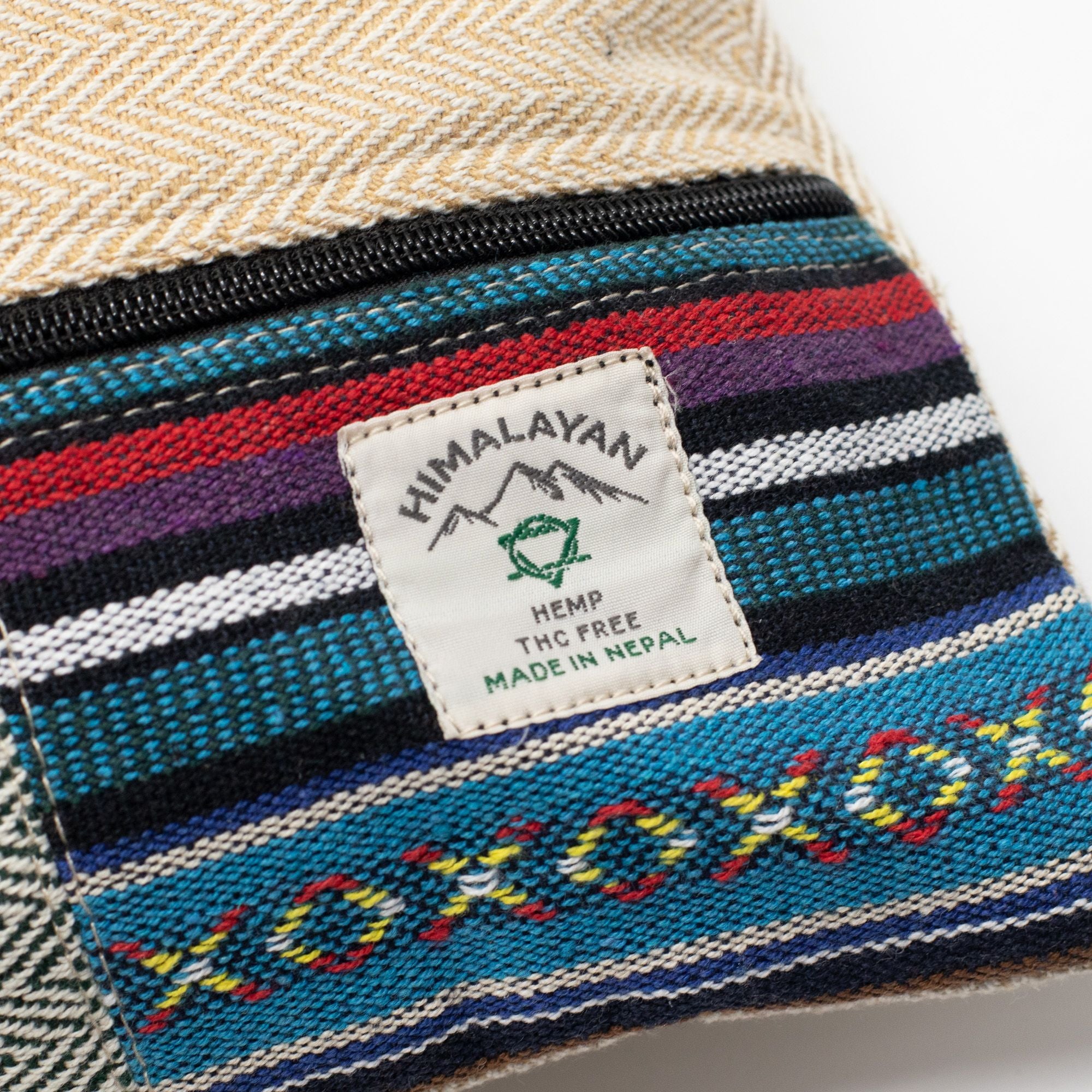 Tote Bag Patchwork Katmandou – Motif Dhaka Tissé Main | 37x38cm | Artisanal Népal