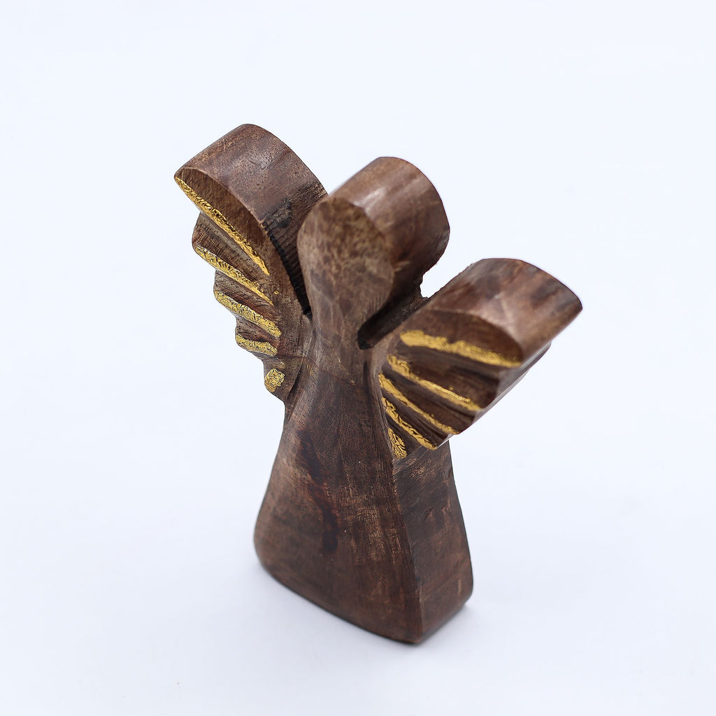 * Petit ange en bois de manguier – Décor doré