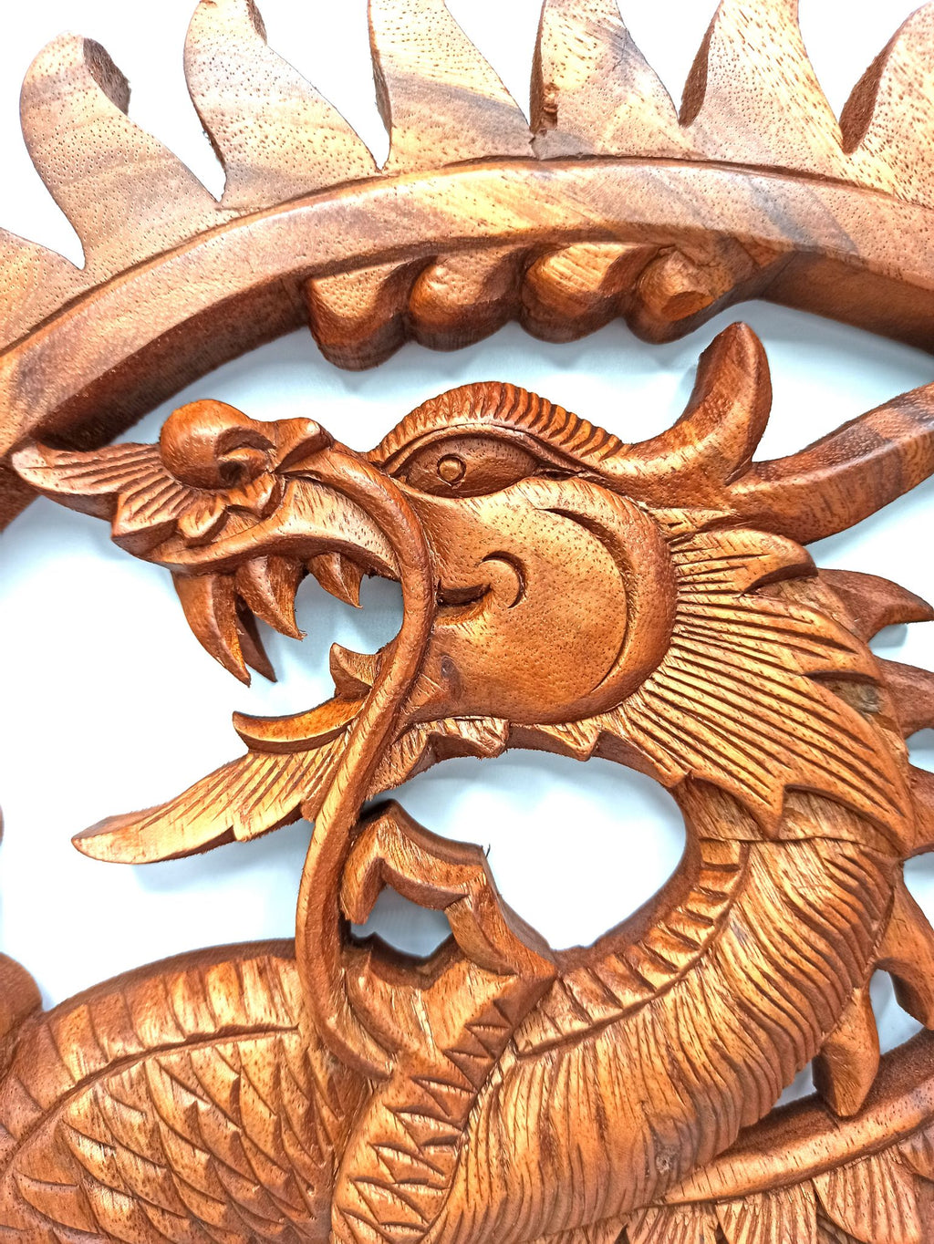 * Panneau mural Dragon en bois de suar sculpté à la main, 40 cm