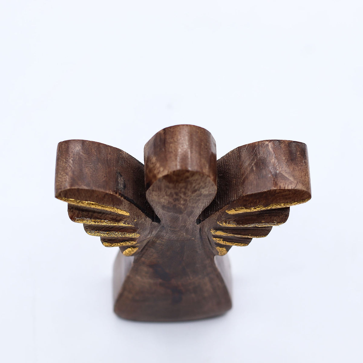 * Petit ange en bois de manguier – Décor doré