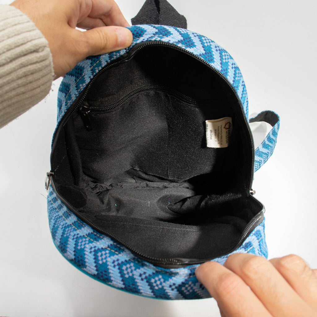 Sac à Dos Medium Katmandou – Motif Dhaka Traditionnel | 30x21x9cm | Artisanal Népal