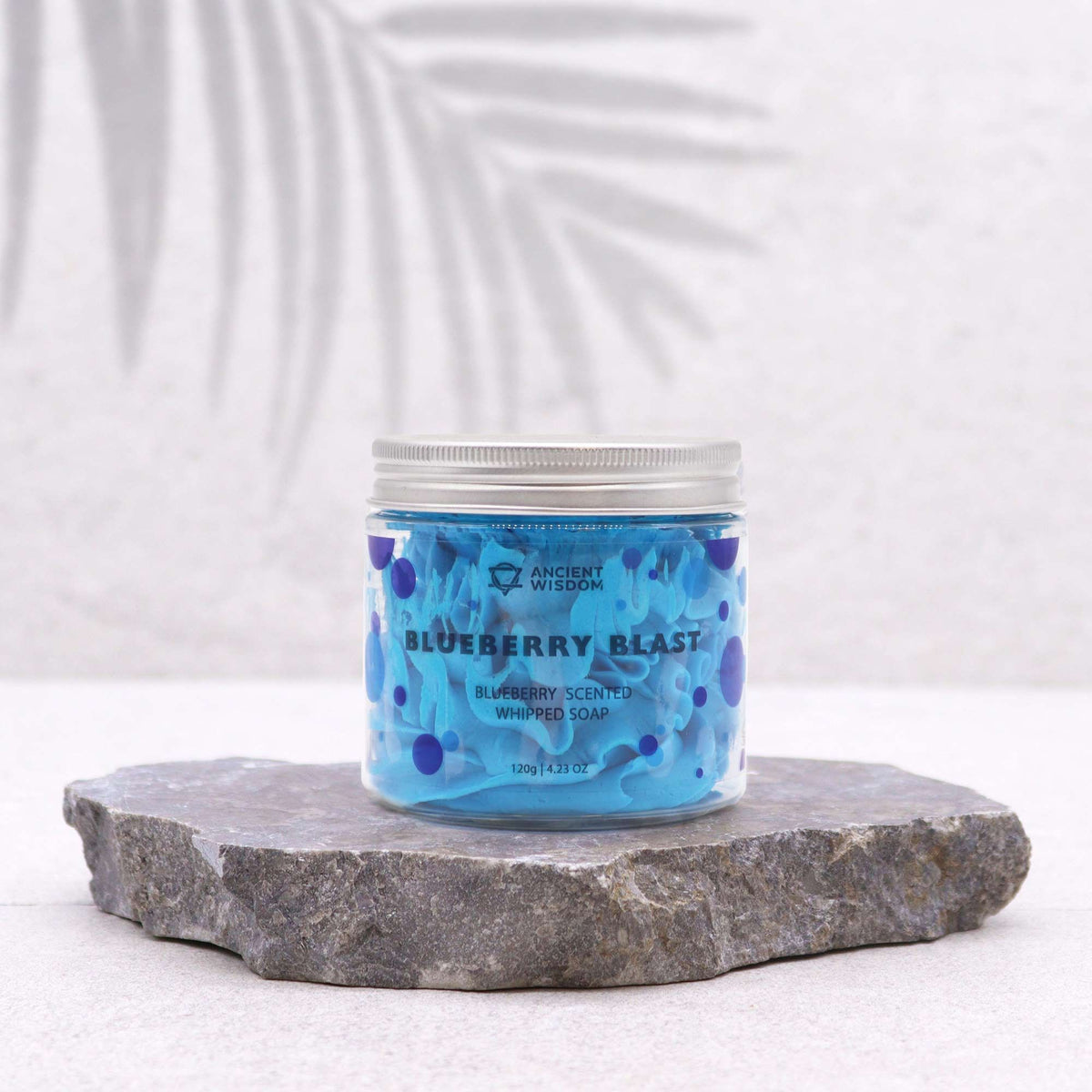 * Savon chantilly à la myrtille – 120 g