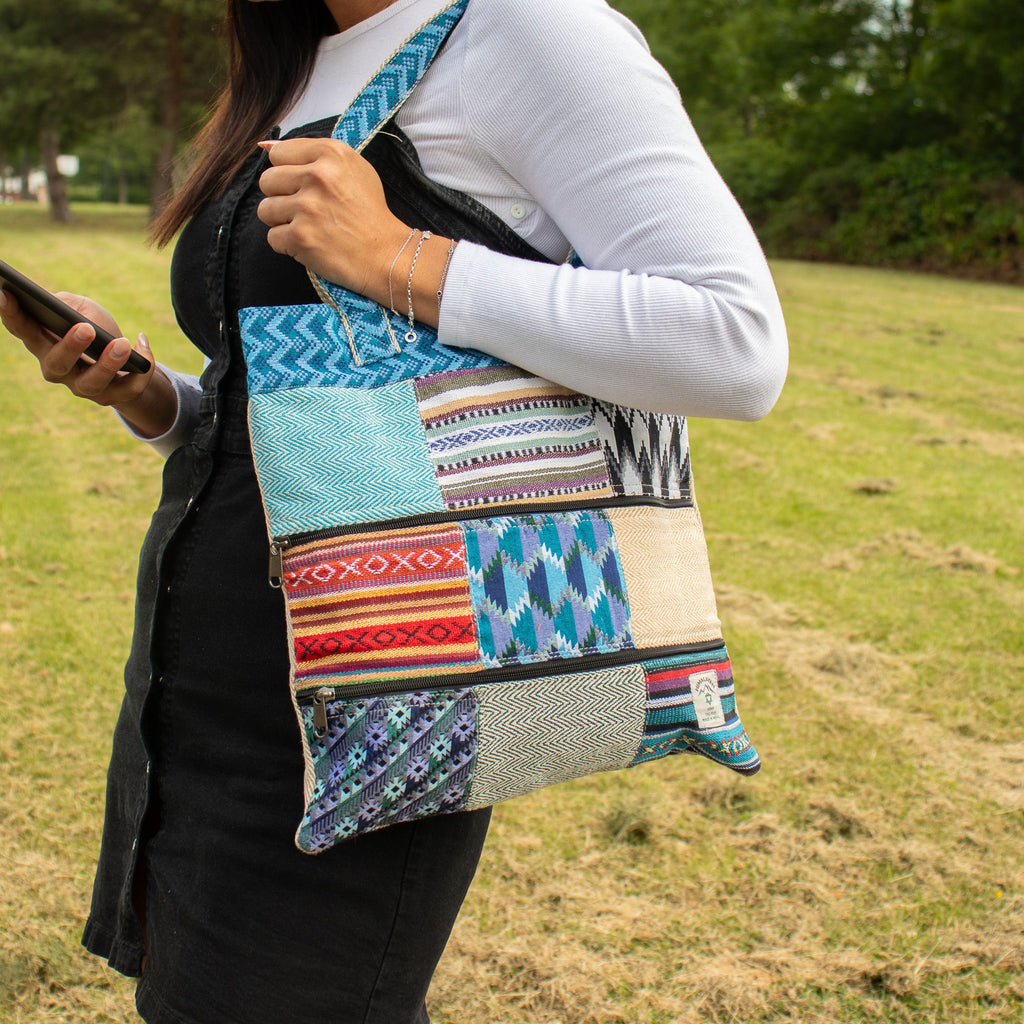 Tote Bag Patchwork Katmandou – Motif Dhaka Tissé Main | 37x38cm | Artisanal Népal