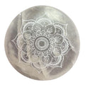 Petite plaque de rechargement en sélénite motif mandala, 8 cm