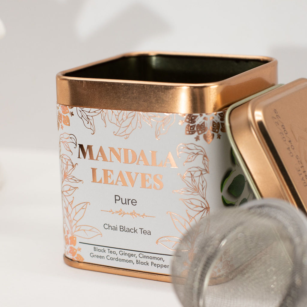 Thé Noir Chai Bio 50g – Gingembre Cannelle Cardamome Poivre Noir | Boîte Réutilisable