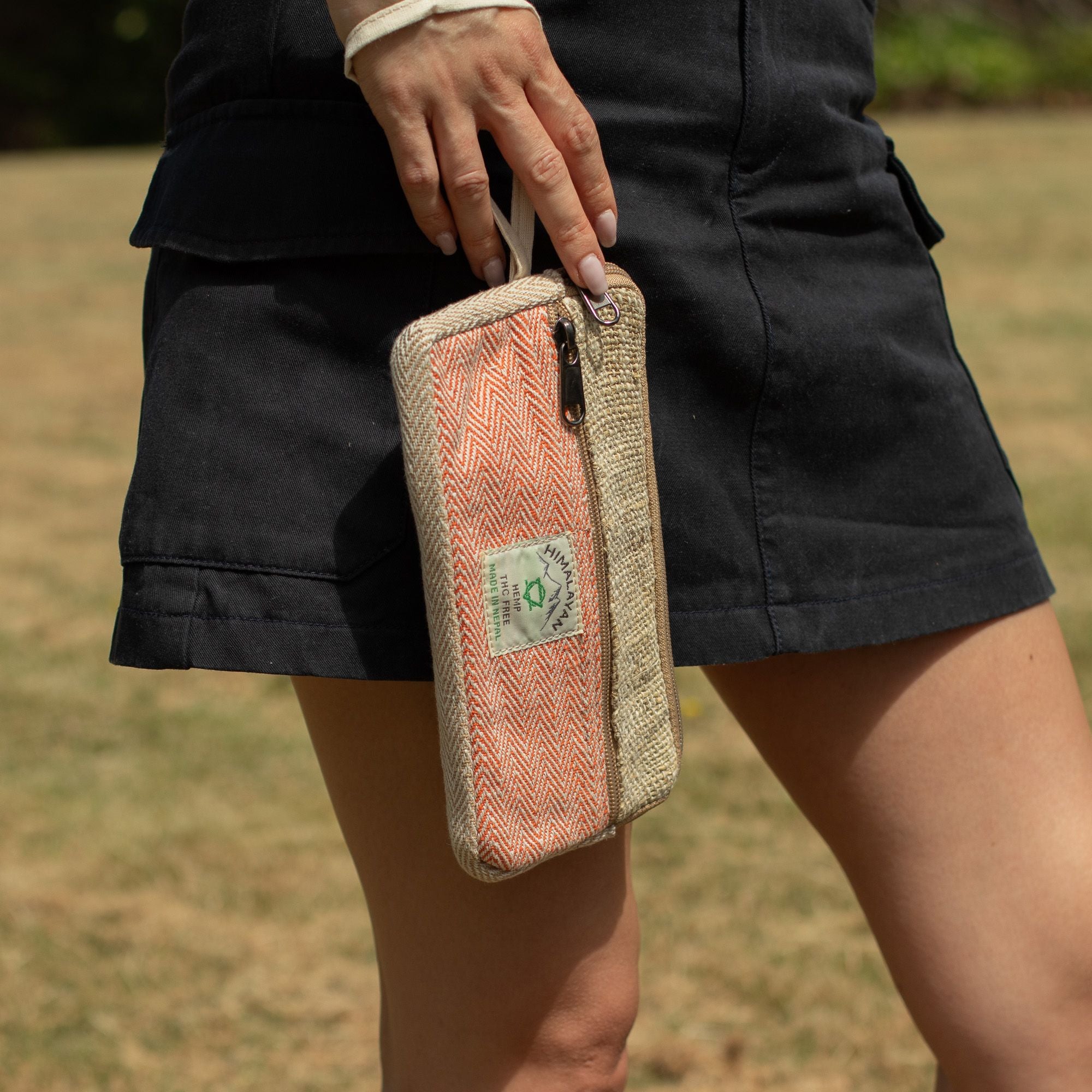 Pochette Zippée Multi-Usage en Chanvre – Coloris Assortis | Artisanale Népal