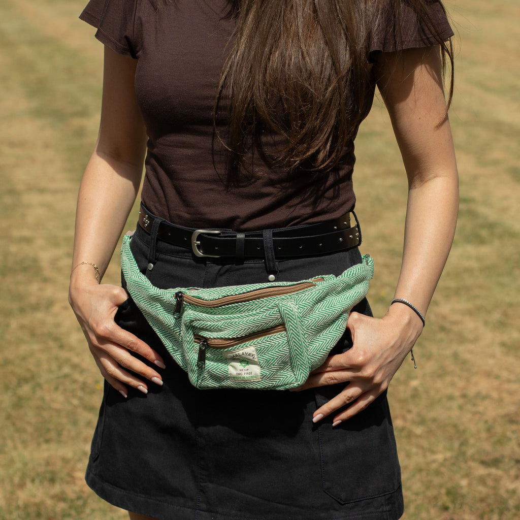 Sac Banane en Coton et Chanvre – Coloris Sauge | Style Ceinture Artisanal