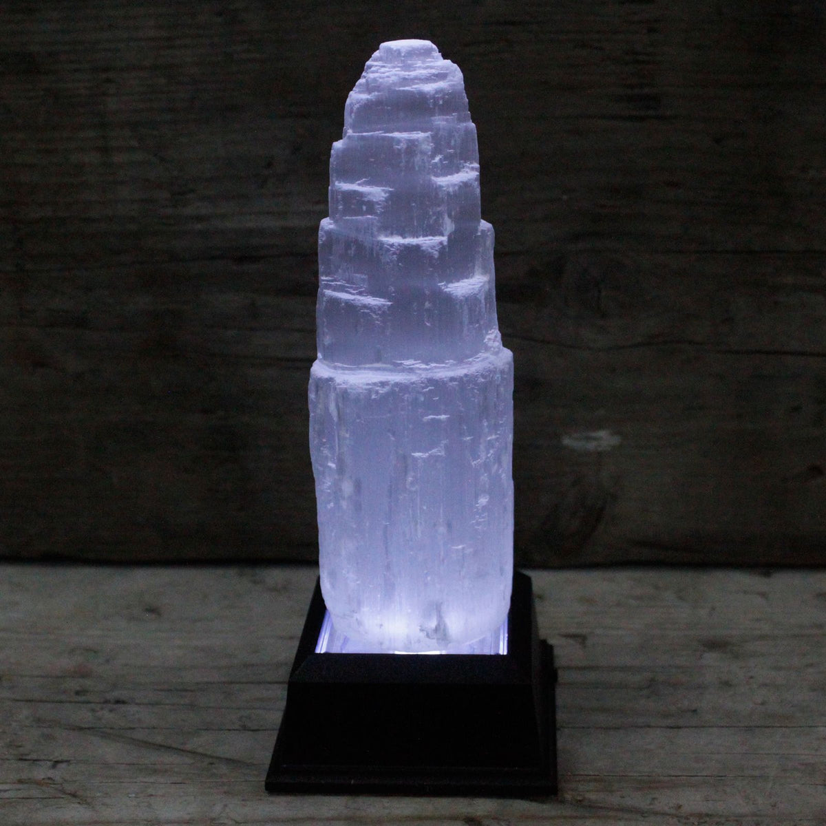 Tour en sélénite naturelle – 15 cm