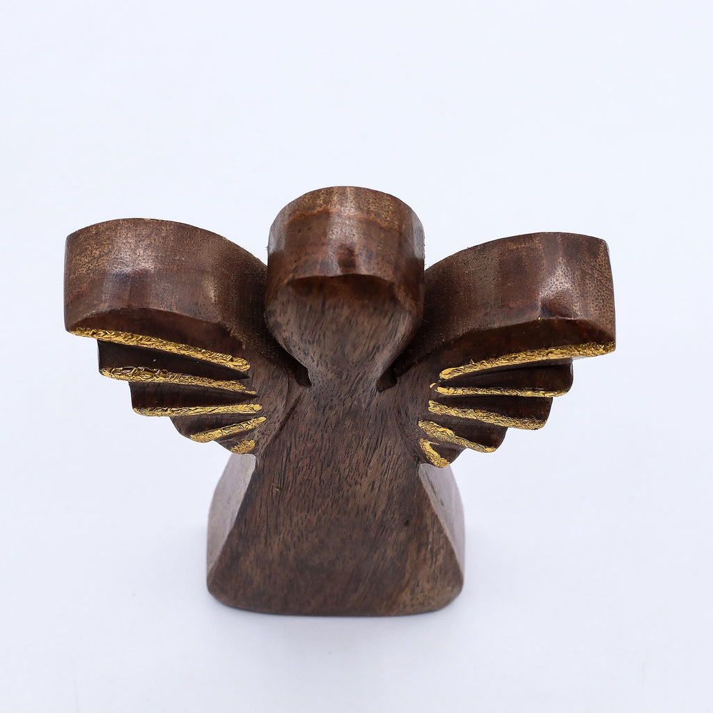 * Ange en bois de manguier, taille moyenne – Décor doré