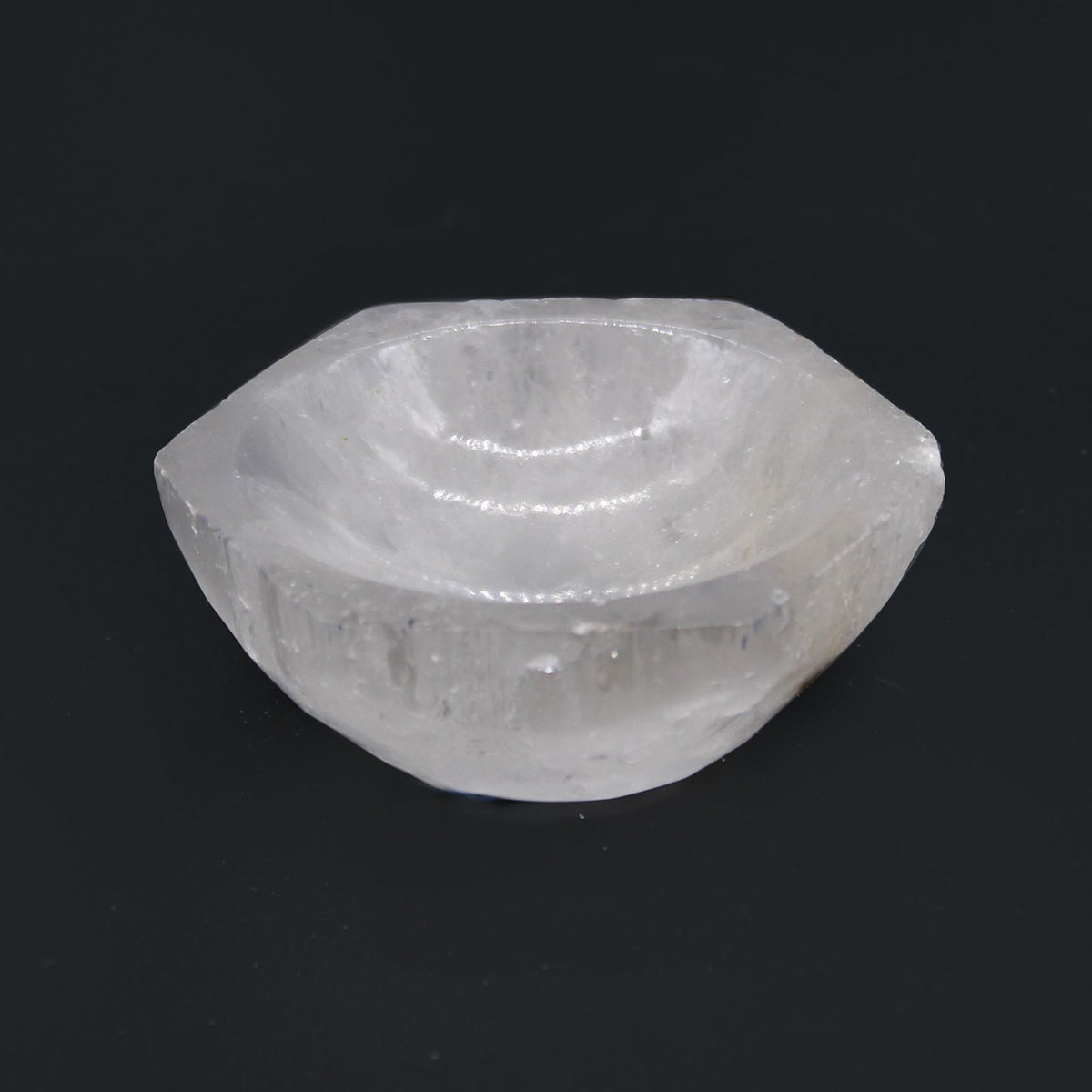 Coupelle hexagonale en sélénite – 6 cm