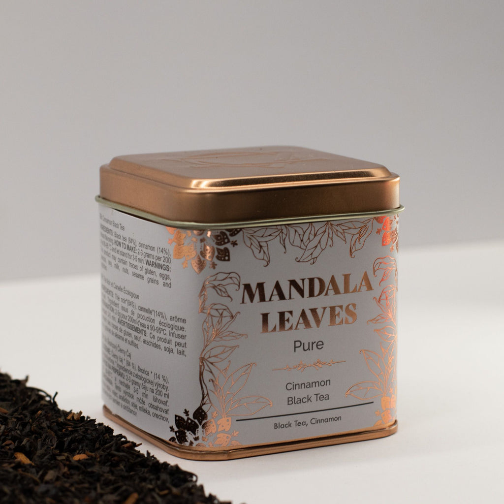 Thé Noir Bio à la Cannelle 50g – Mélange Artisanal Chaleureux & Réconfortant | Boîte Métallique