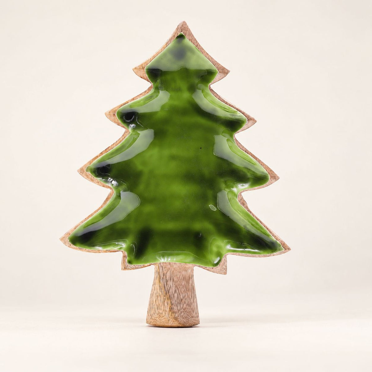* Perdu dans la forêt – Bol en bois émaillé en forme de sapin – 25 × 19 cm
