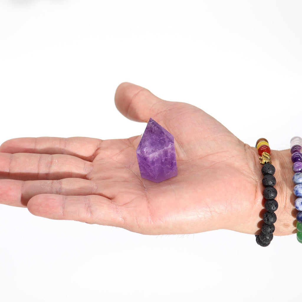 Petite pointe d’améthyste violette polie (env. 4 à 5,5 cm)