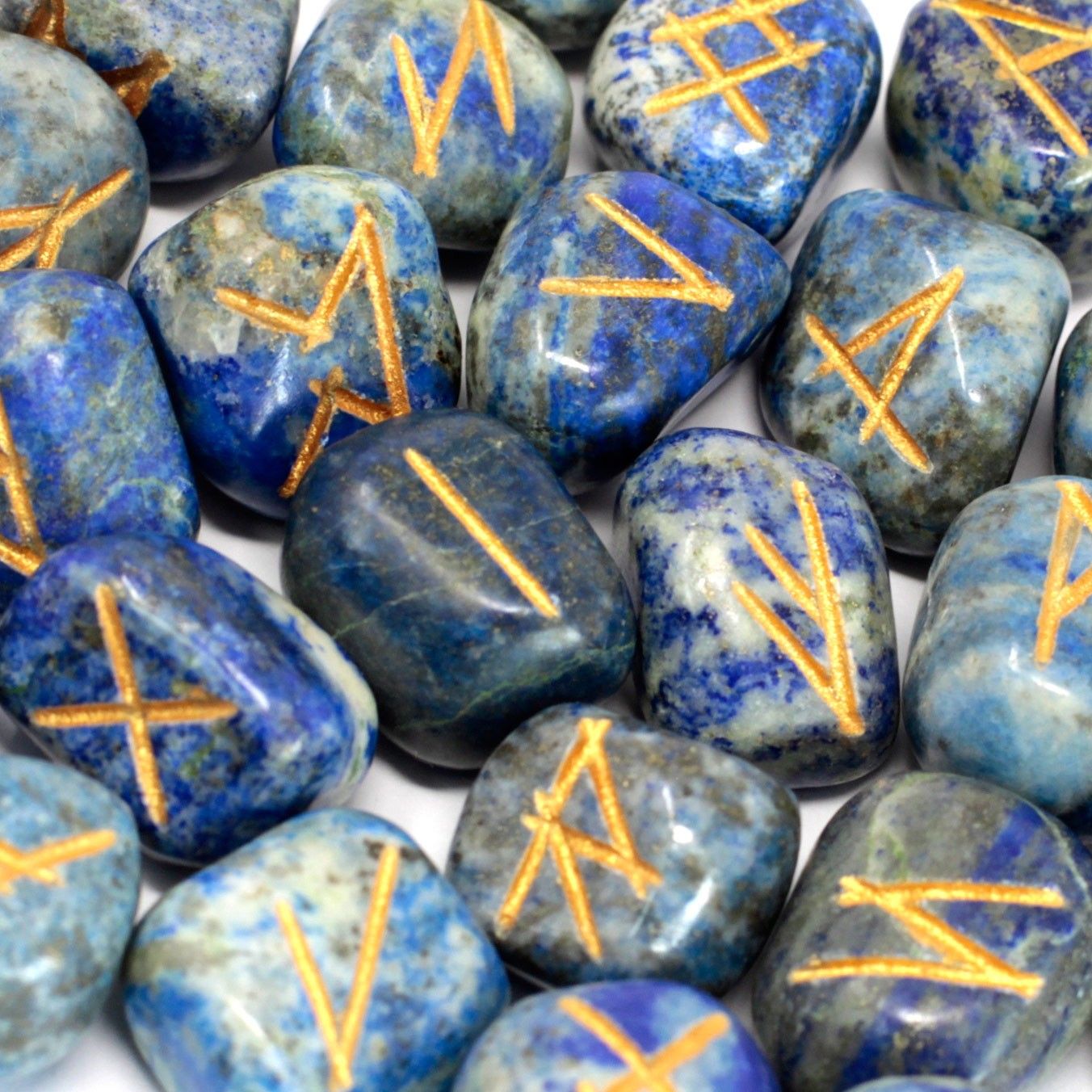 Set de Pierres Runiques en Pochette – Lapis-Lazuli