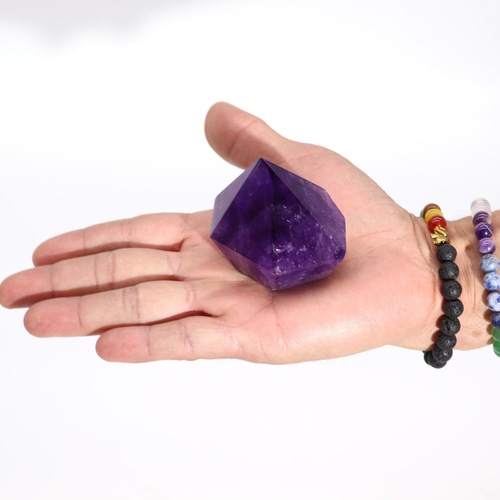 Pointe d’améthyste violette polie, taille moyenne (env. 5,5 à 6,5 cm)