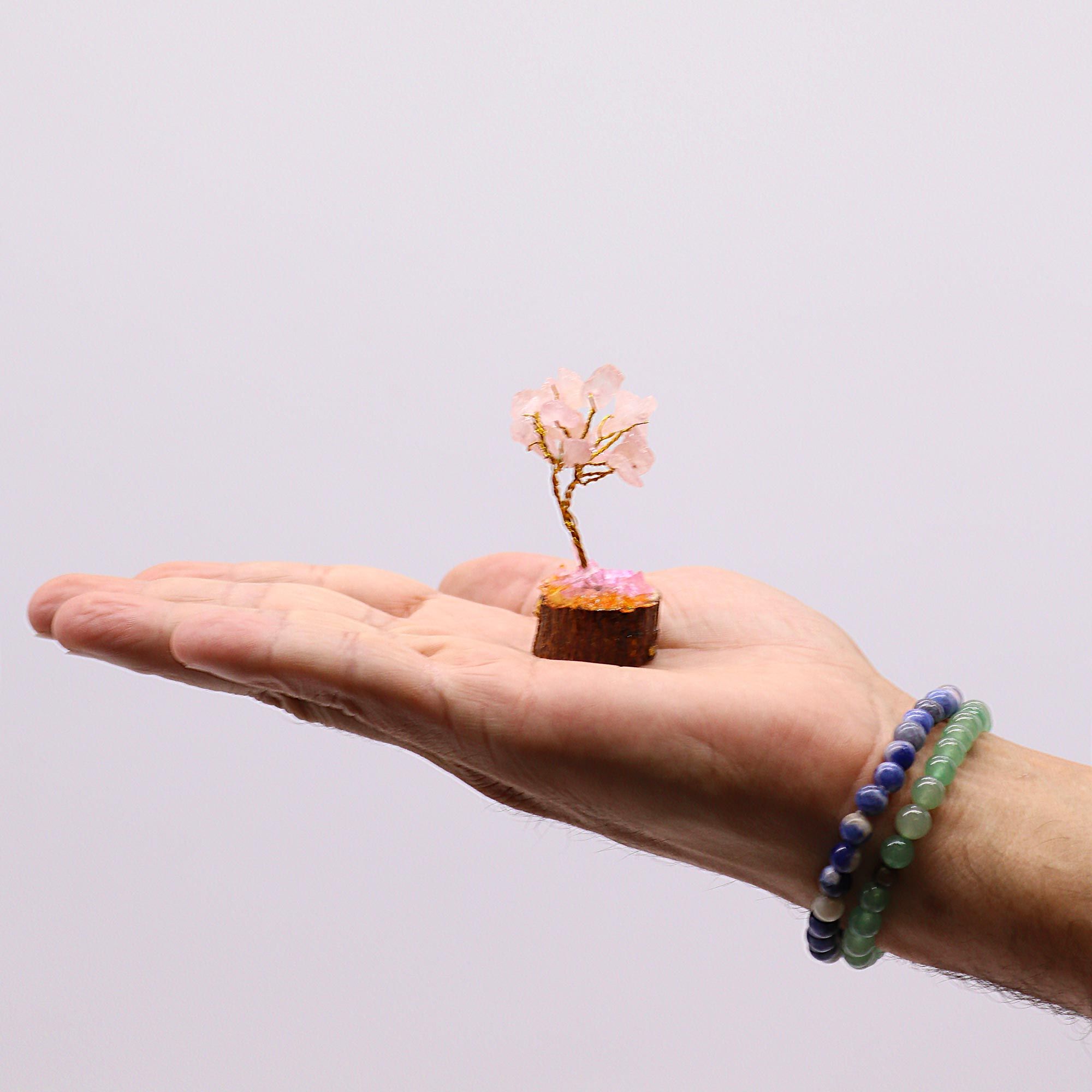 Mini Arbres en Pierres Précieuses sur Socle en Bois – Quartz Rose (15 pierres)