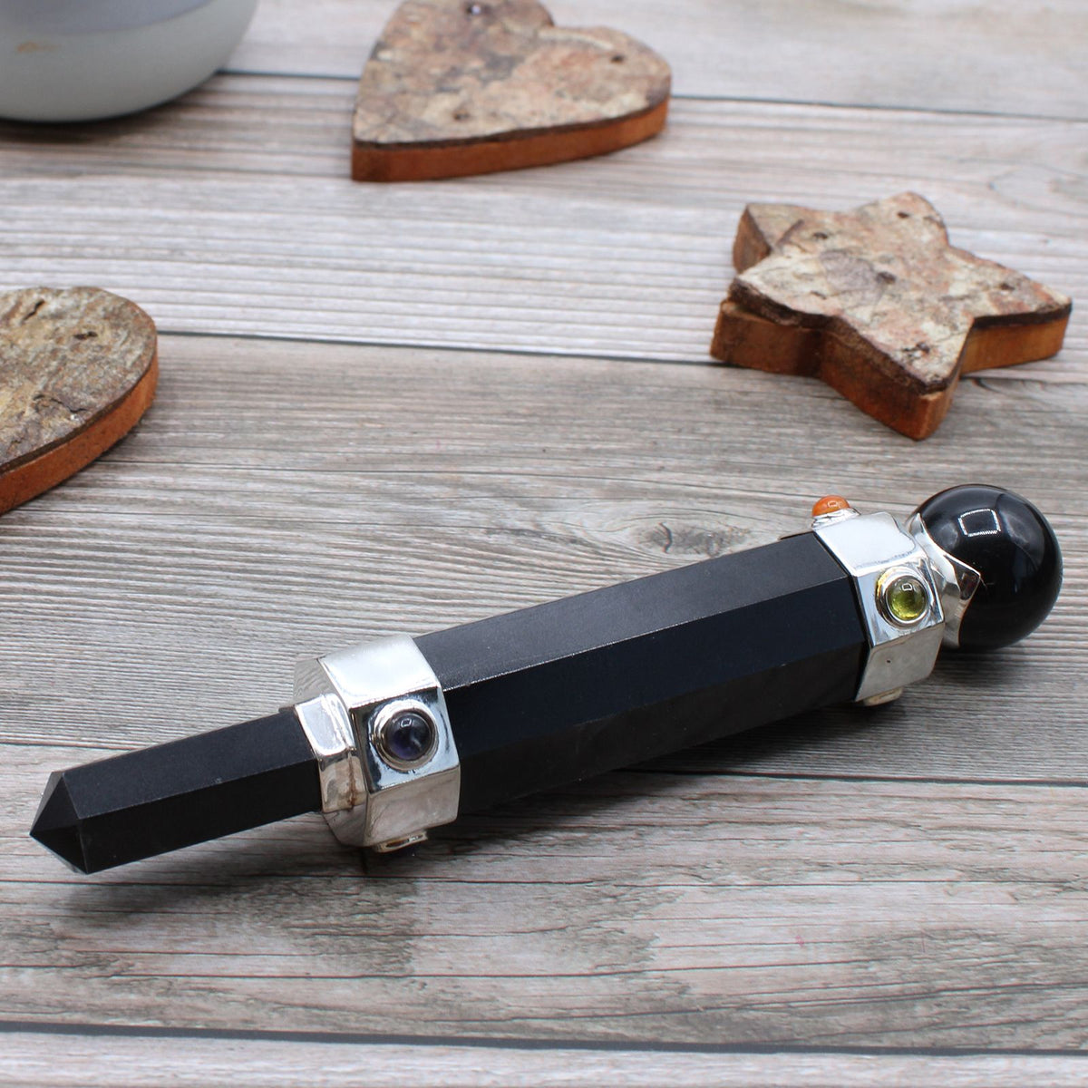 * Baguette énergétique hexagonale en agate noire – 12 cm