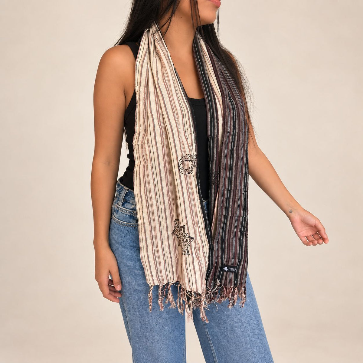 * Nomad Sari – Écharpe de bénédiction de voyage – 170 × 50 cm – Boussole nomade