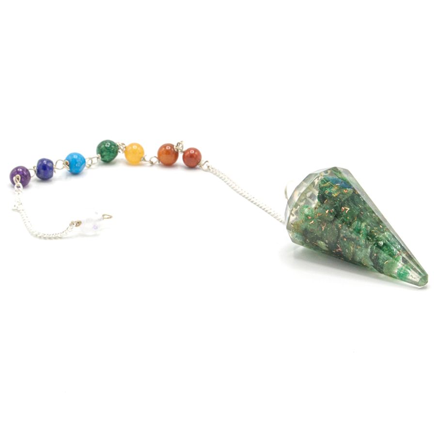 * Pendule chakra en orgonite avec aventurine verte