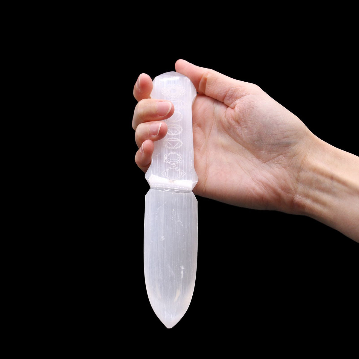 Couteau rituel en sélénite motif chakras