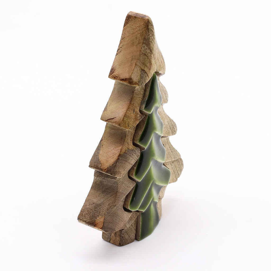 * Perdu dans la forêt – Petite décoration en bois sapin dans un sapin – 15 × 10 cm